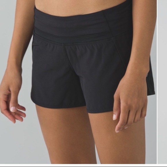 Lululemon Run Times Short 4” black size 10